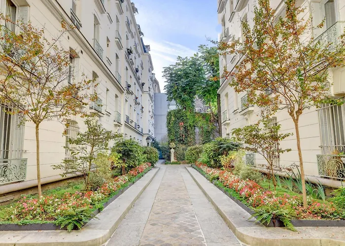 Lecourbe - Appt Spacieux Dans Le 15Eme