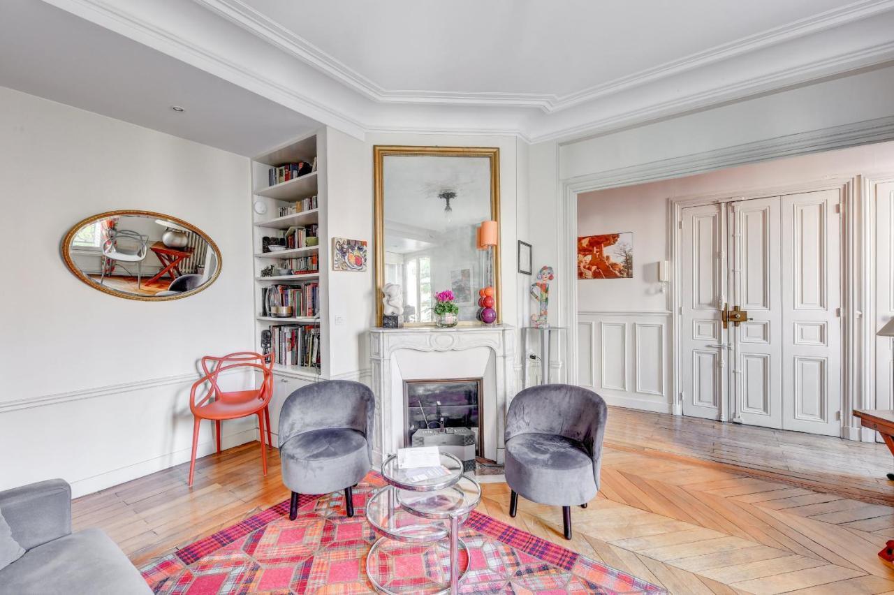 Lecourbe - Appt Spacieux Dans Le 15eme Appartement Parijs