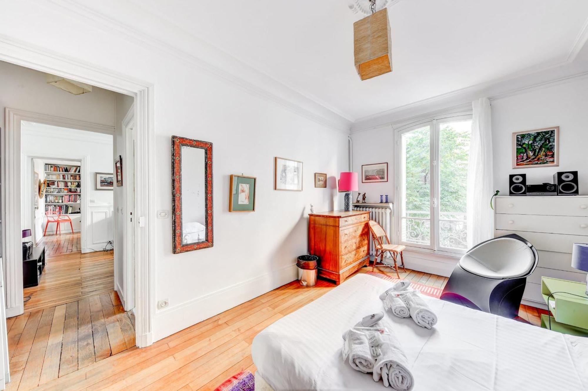 Lecourbe - Appt Spacieux Dans Le 15eme *